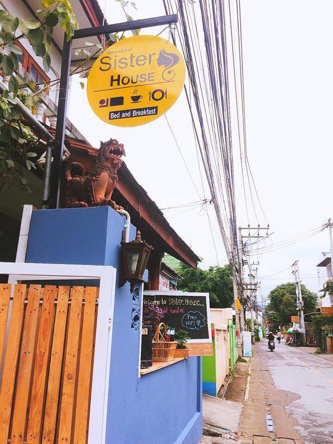 Sister House Chiangmai (Adults Only) Bed & Breakfast Chiang Mai Luaran gambar